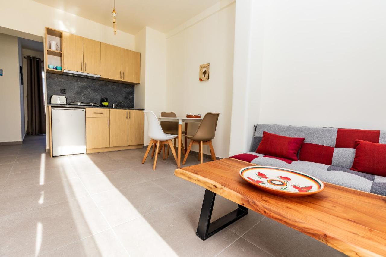 Central Stay Афины Экстерьер фото