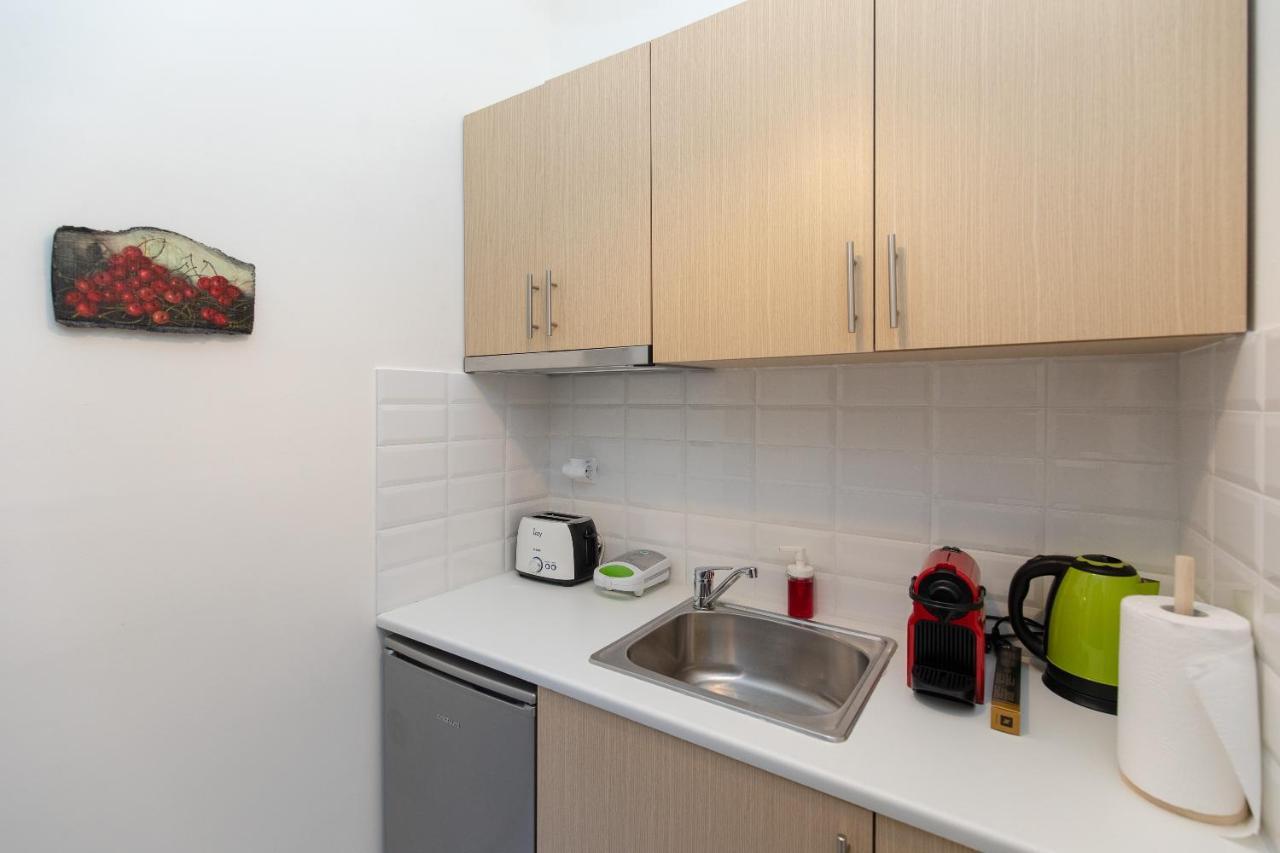 Central Stay Афины Экстерьер фото